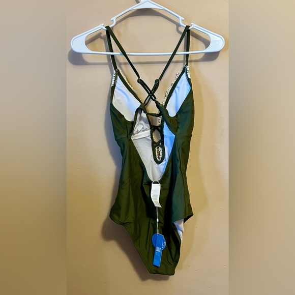 Cupshe - NWT - Swimsuit - Women - Medium - Picture 6 of 10